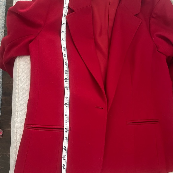 SOLD Vintage❤️ red blazer and matching pants - Picture 8 of 16